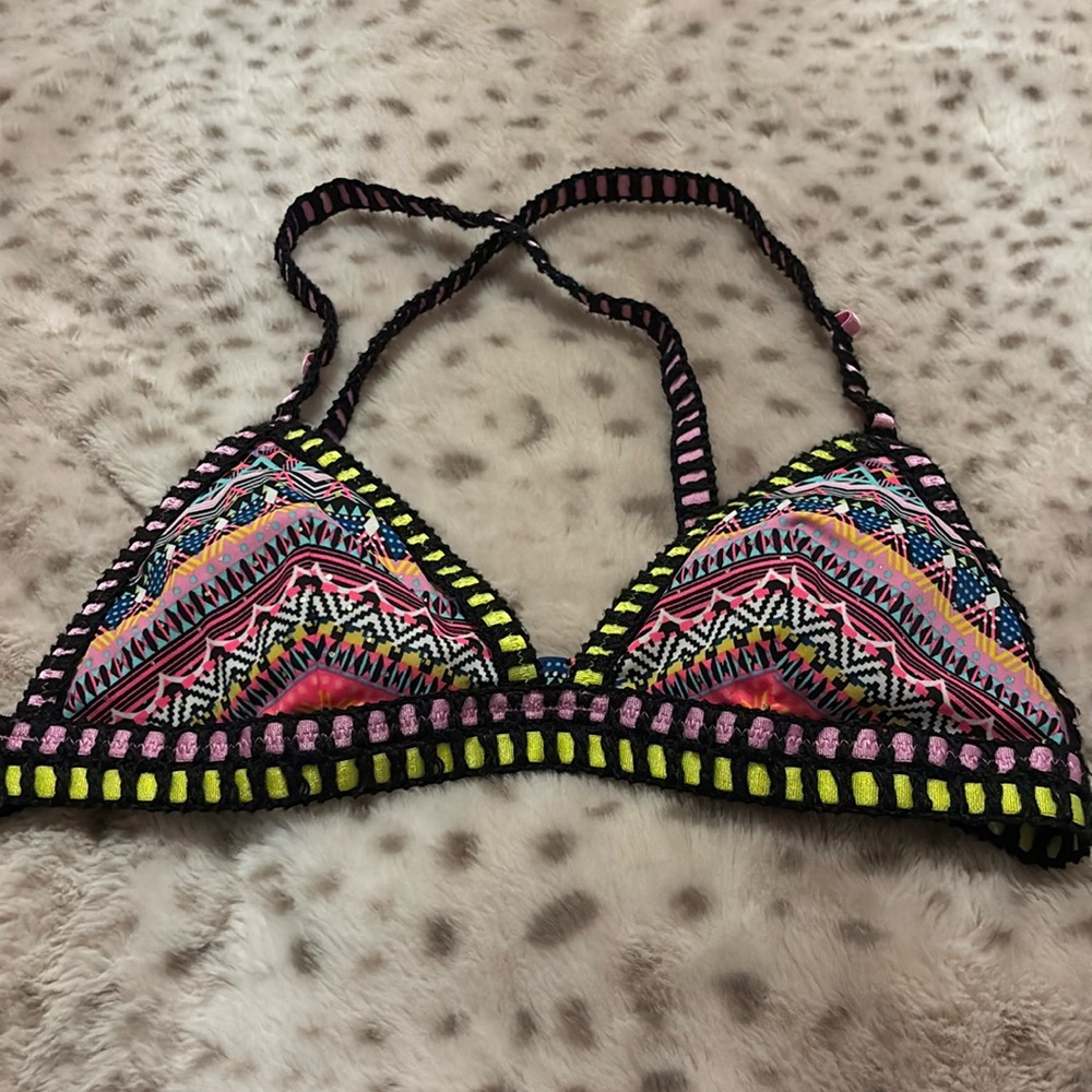 Victoria’s Secret tribal print bikini top